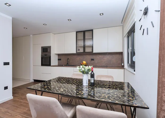 Ap12b Apartman Makarska